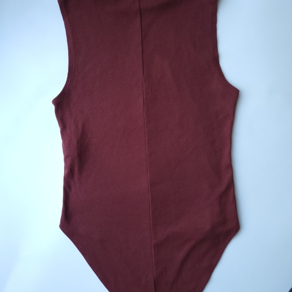 Forever 21 Ribbed Turtleneck Sleeveless Bodysuit - Picture 7 of 8
